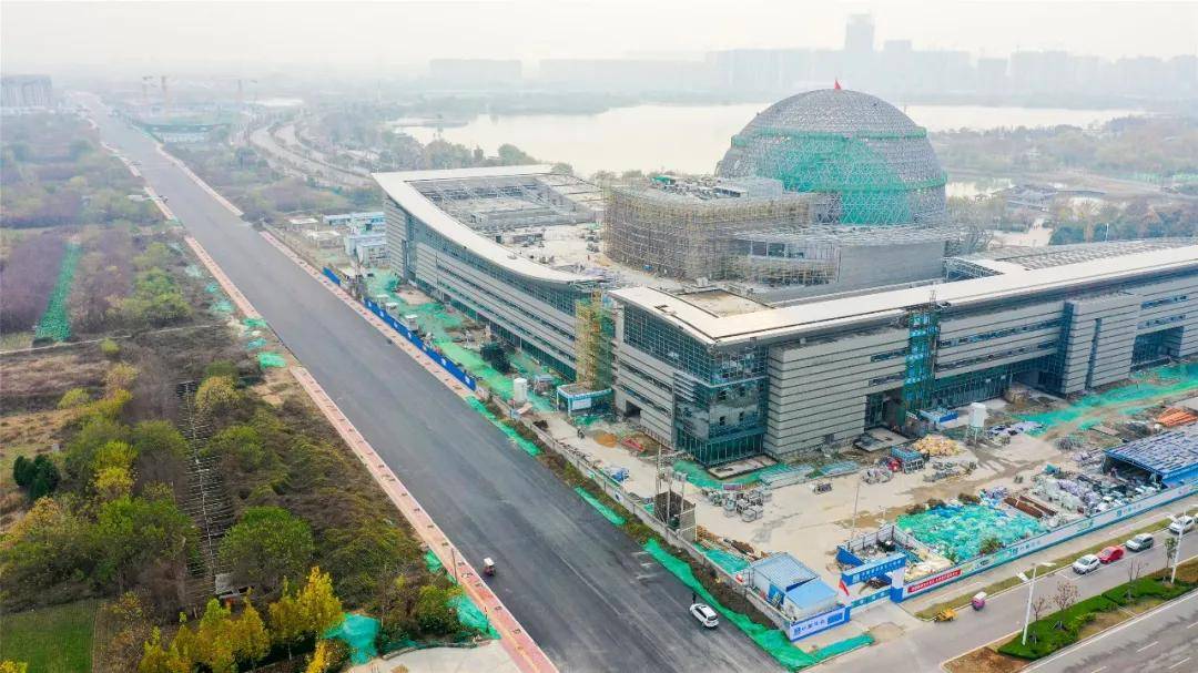 商丘日月湖发展再加速多条重要道路通车