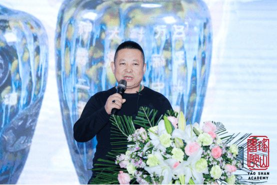 会上,瑶山书院院长徐国良首先致欢迎词;邱季端先生发表了《中国的酒