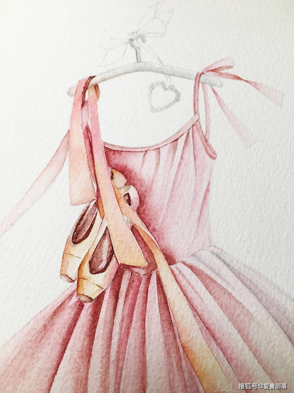 好看又适合新手练习的水彩作品粉色舞裙