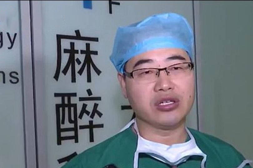 4名医生私自倒卖病人器官谎称遗体捐献在假救护车上摘取器官