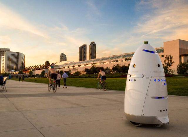 原创美国人脑洞大开发明孕妇机器人可解决生育大难题厉害了