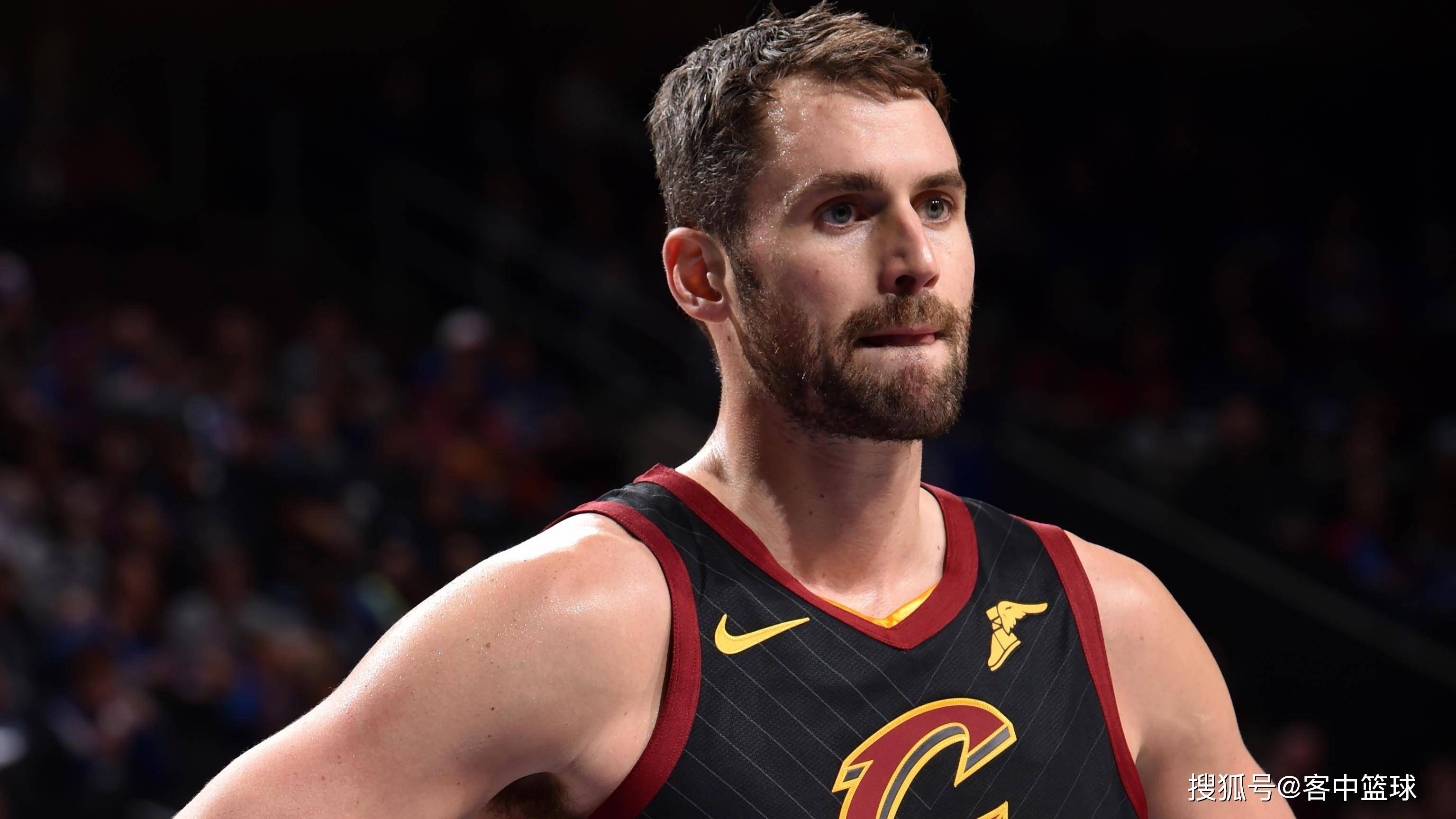 曝乐福5种交易方案!篮网3换1组三巨头,火箭用戈登,塔克来换?