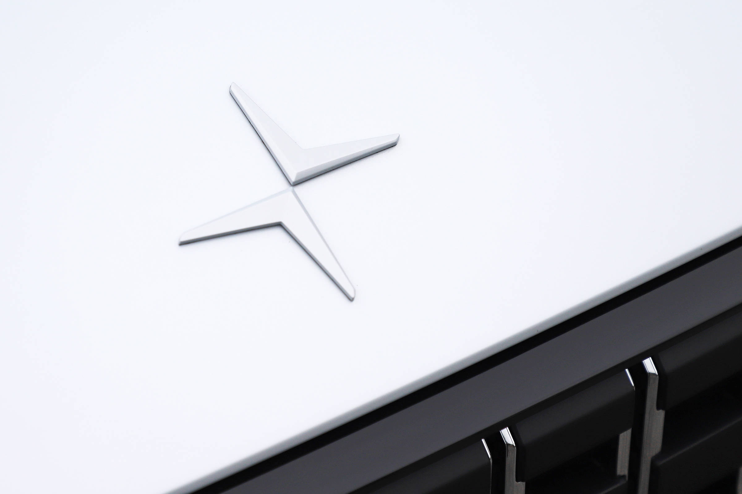 极星汽车与亦庄国投签署协议 中国总部将落户北京