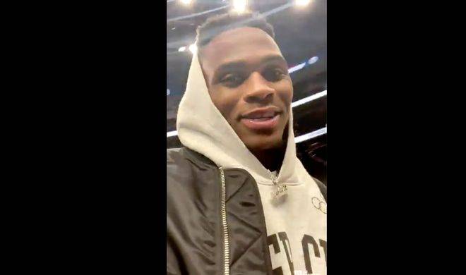 原创维斯逛奇才主场晒自拍问候球迷维斯布鲁克来了