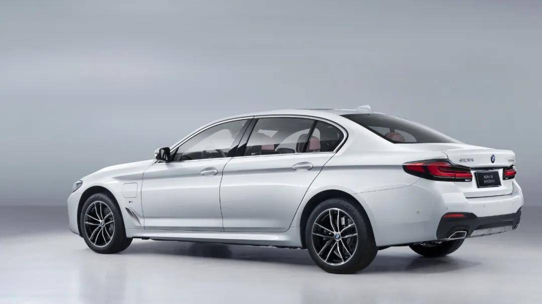 客观数据,为您提供中立,客观的参考依据: 本文部分车型速览: 宝马5系