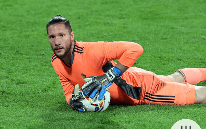 梅西老乡一战成名,升班马胜巴萨,他才是第一功臣_莱德斯马