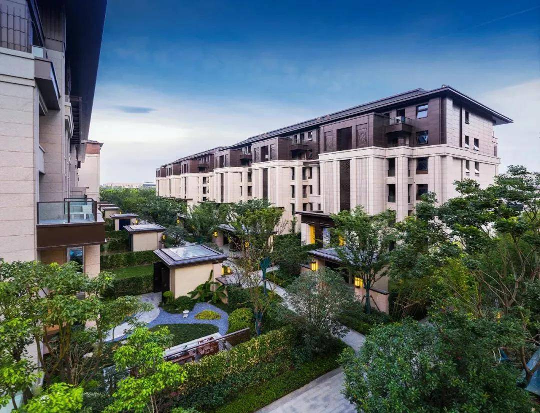 显赫大宅,限席珍藏丨中国府二期叠墅即将开盘!匠筑庐州传世大宅!