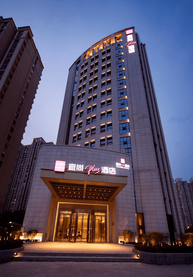 科技应用成东呈酒店趋势宜尚plus成智能化先行者