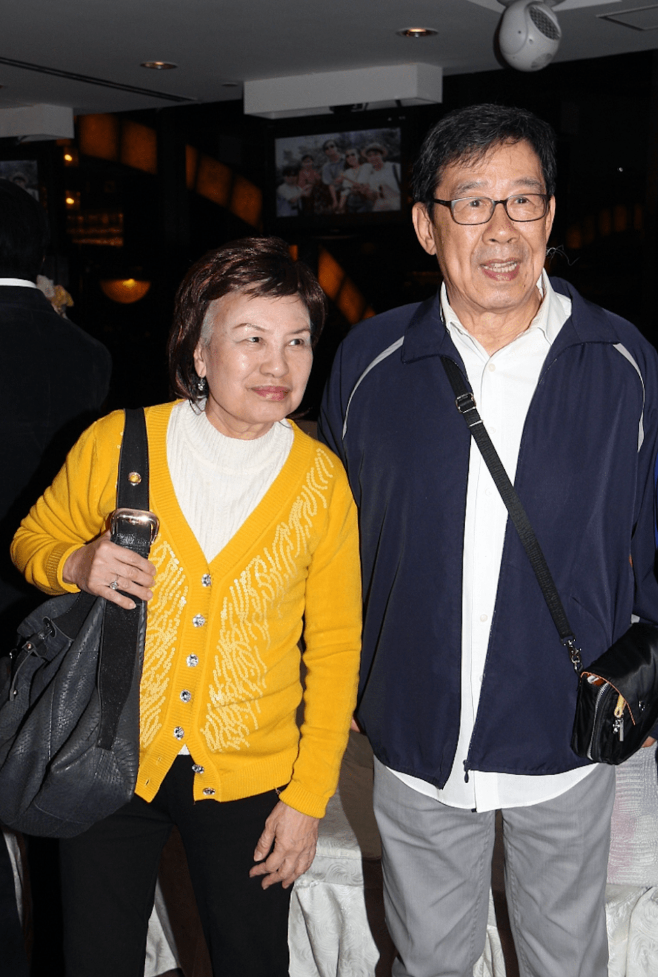 不知99岁母亲已病逝,母女感情疏离