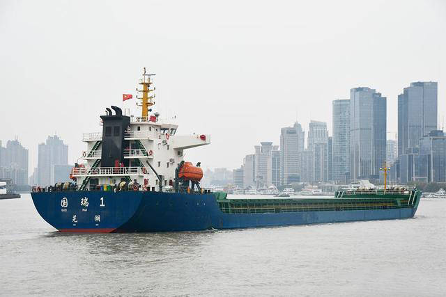 浦江趣闻 每天行驶在滔滔黄浦江的各种航船 无奇不有_手机搜狐网