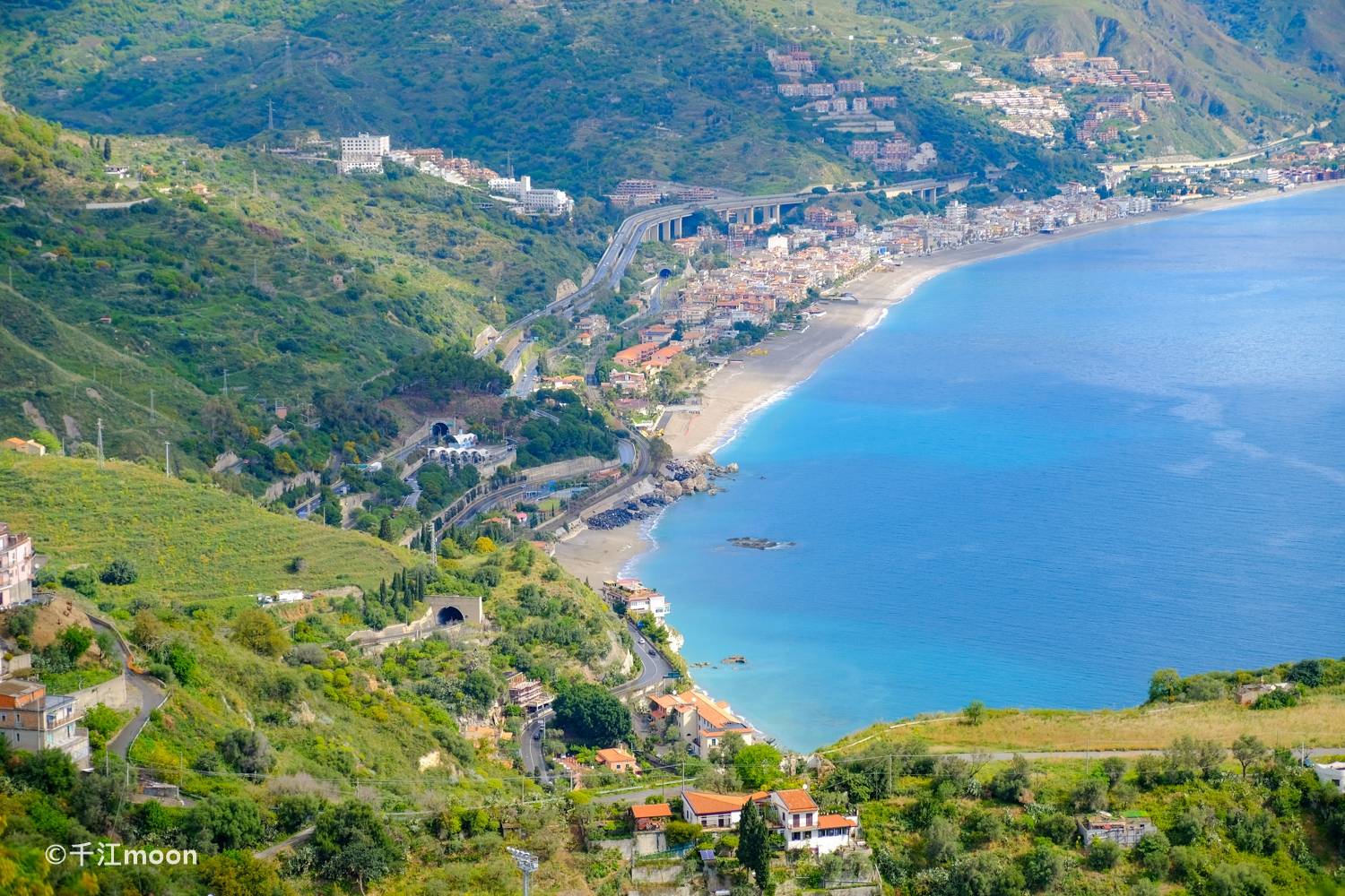 西西里岛的一颗明珠，最美的古希腊剧场在这里！