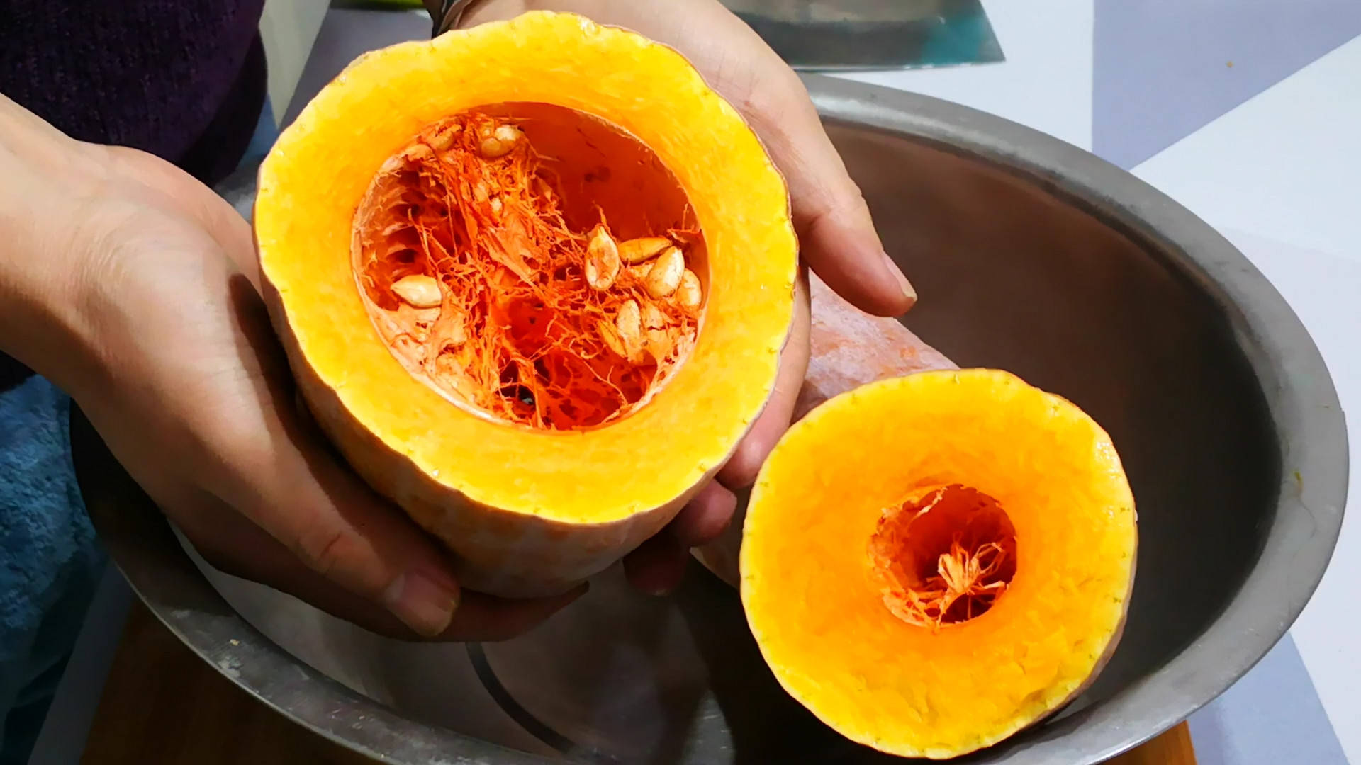 南瓜切开吃不完应该如何保存教你2个土方法南瓜不烂不发霉