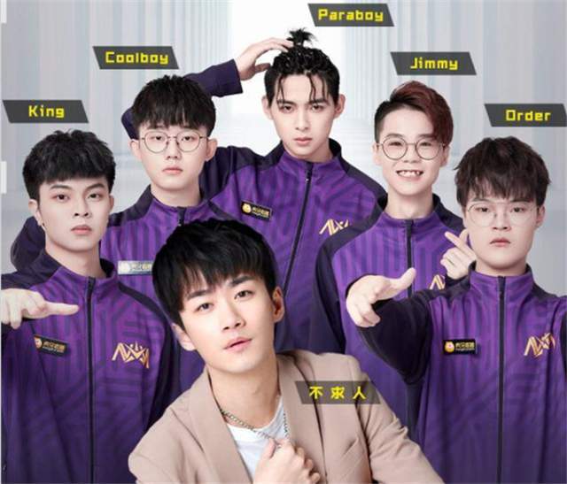 当上xqf老板后,又要亲自参赛!不求人出阵猛男杯_战队