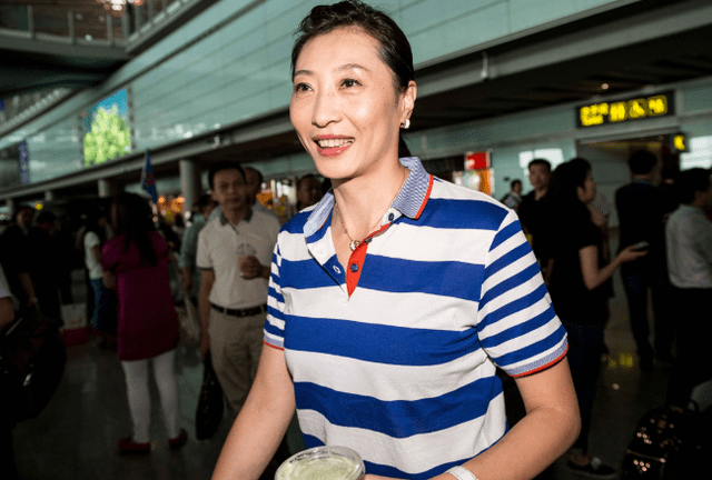 原创张宁二婚挺大肚子带队夺冠再创夺冠奇迹如今生活状况怎样