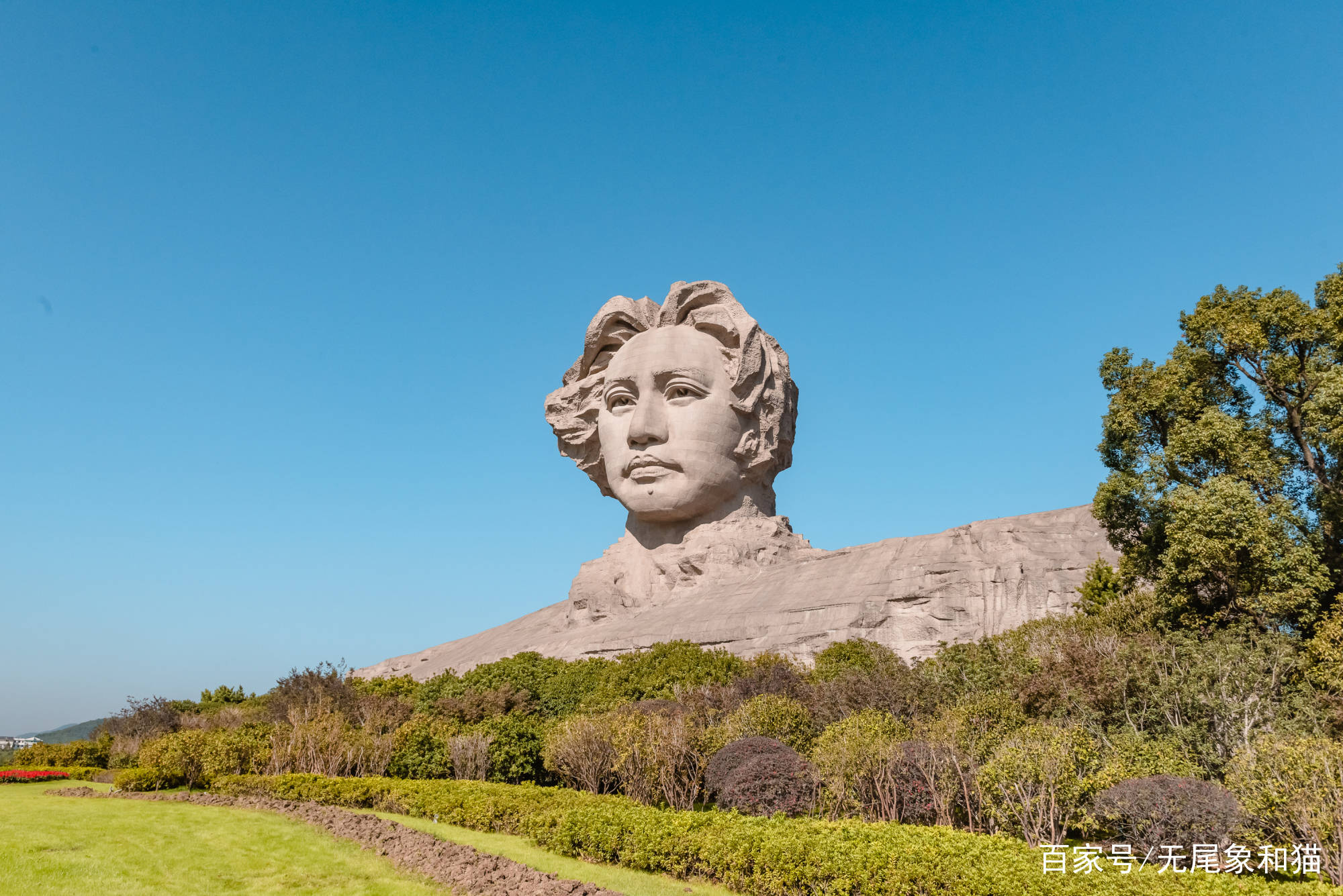 我想大部分人对于长沙的"启蒙",都是来源于那首《沁园春长沙》吧?