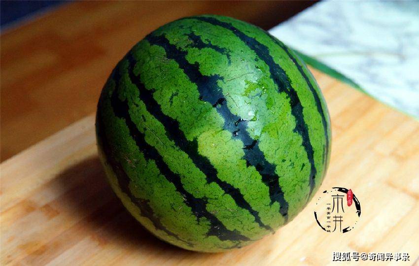 原创西瓜的4种切法夏天必备技能再也不怕吃的满脸都是了