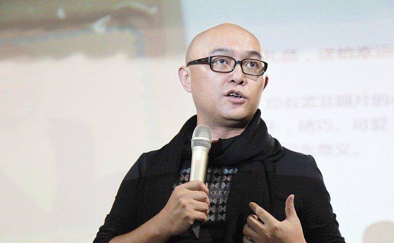 原创当年非诚勿扰的灯王全场零灭灯如今晒照片女友却已换人