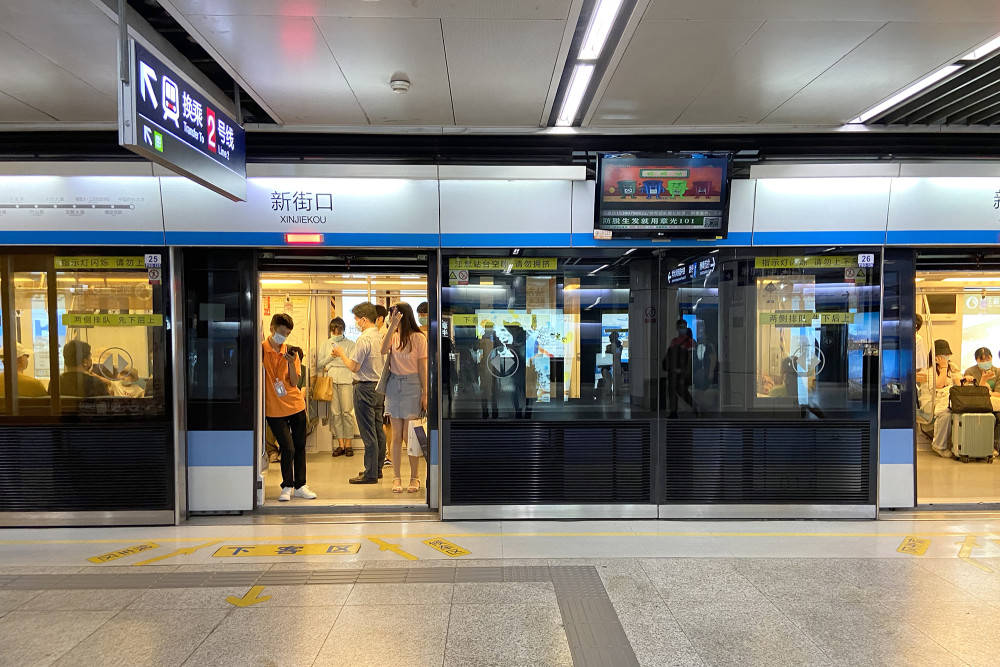 南京最长的一站地铁，全程需要17分钟，景色却美如“天空之镜”