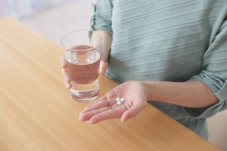 服用安眠药自杀没痛苦别被骗了真实感受很多人不明白