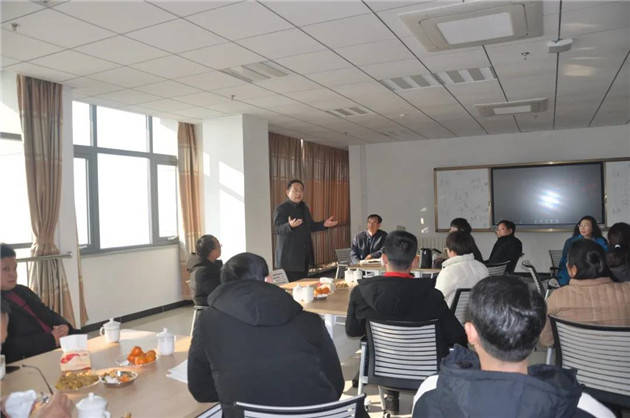 提升自主学习能力提供了解题之法,在未来,砀山五中将继续开展互联网