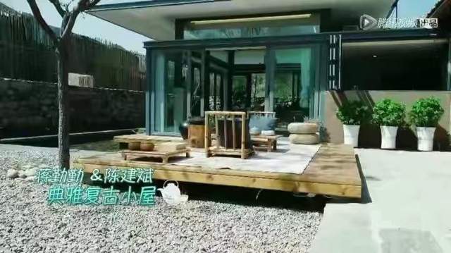 蒋勤勤陈建斌晒豪宅,如今生活像"小老头"生活与剧中反差很大
