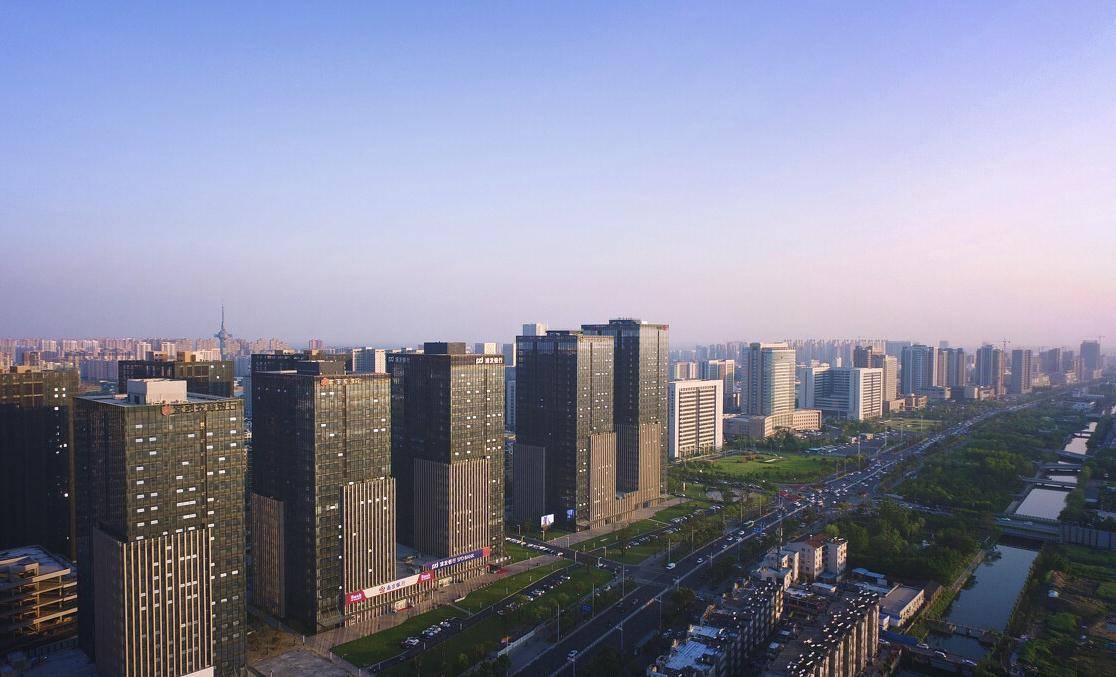江苏一崛起城市，重点项目投资2005亿，有望成为三线城市