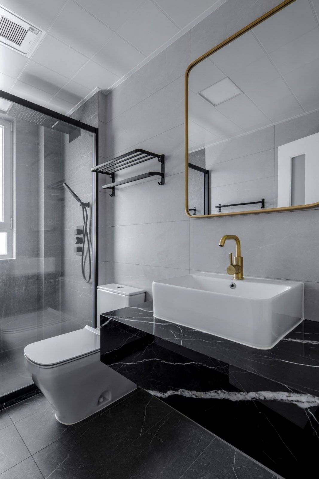 灰白色现代住宅,时尚又经典