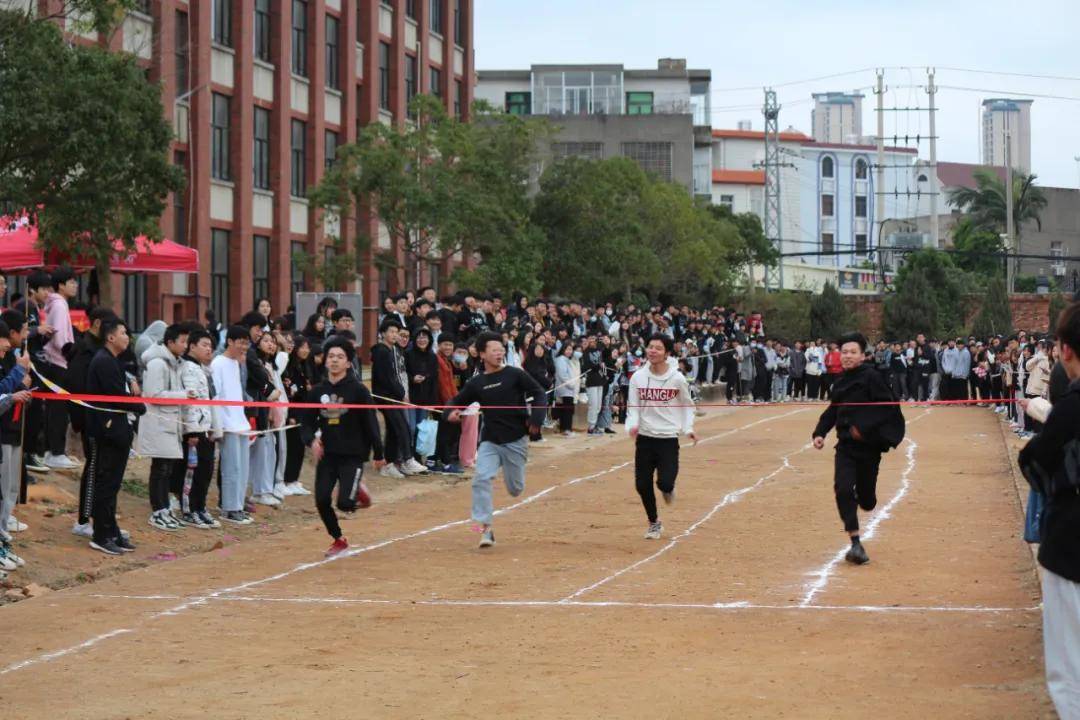 中华技师学院福清校区图片