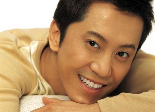 知名歌手毛宁曾8次上春晚为何却被捕入狱