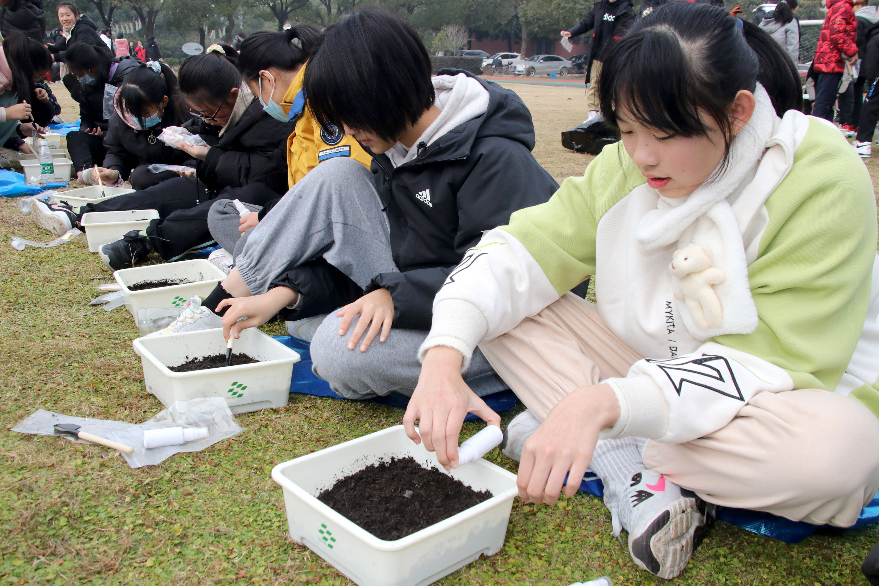 “平民成才”的学校——北京市卫国中学初三班