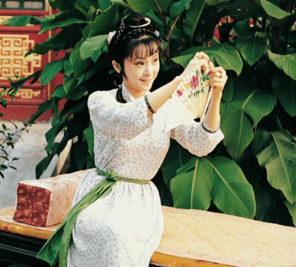 从晴雯的失败看如何废掉一个人就是让她忙到没时间想别的