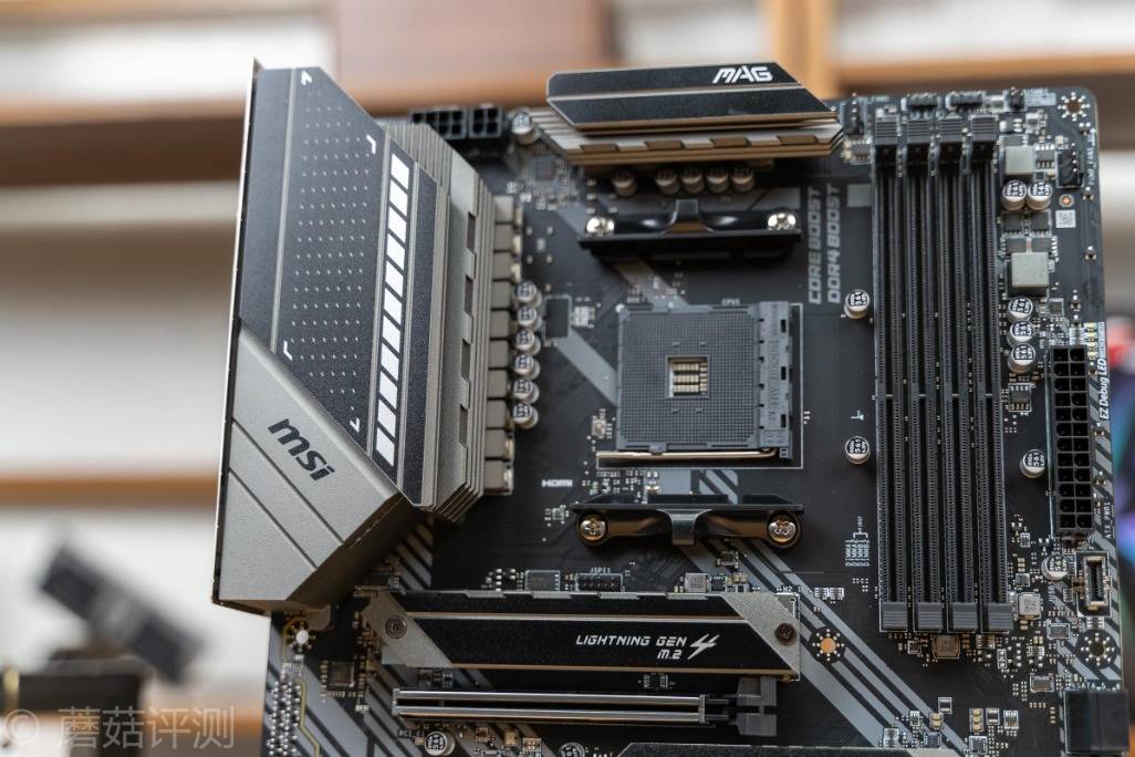 或是5900x的首选座驾微星magx570tomahawkwifi战斧导弹主板评测