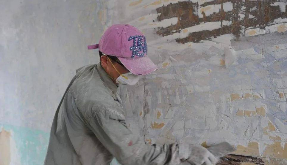 内墙批灰的做法!