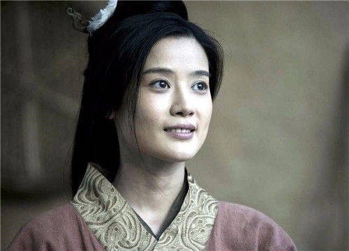 戚夫人被斩四肢做成"人彘",为何没流血而亡?实情令人不寒而栗_刘邦