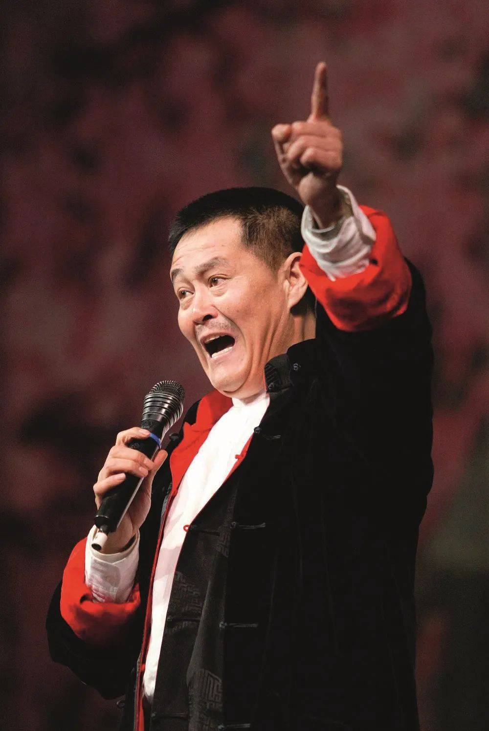 原创老四李雪琴张踩铃短视频里有老多东北戏精