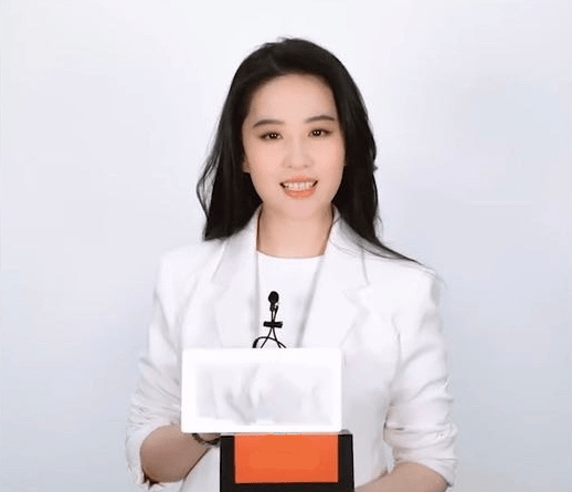 仙女胖了?刘亦菲近照曝光脸部圆润胖出