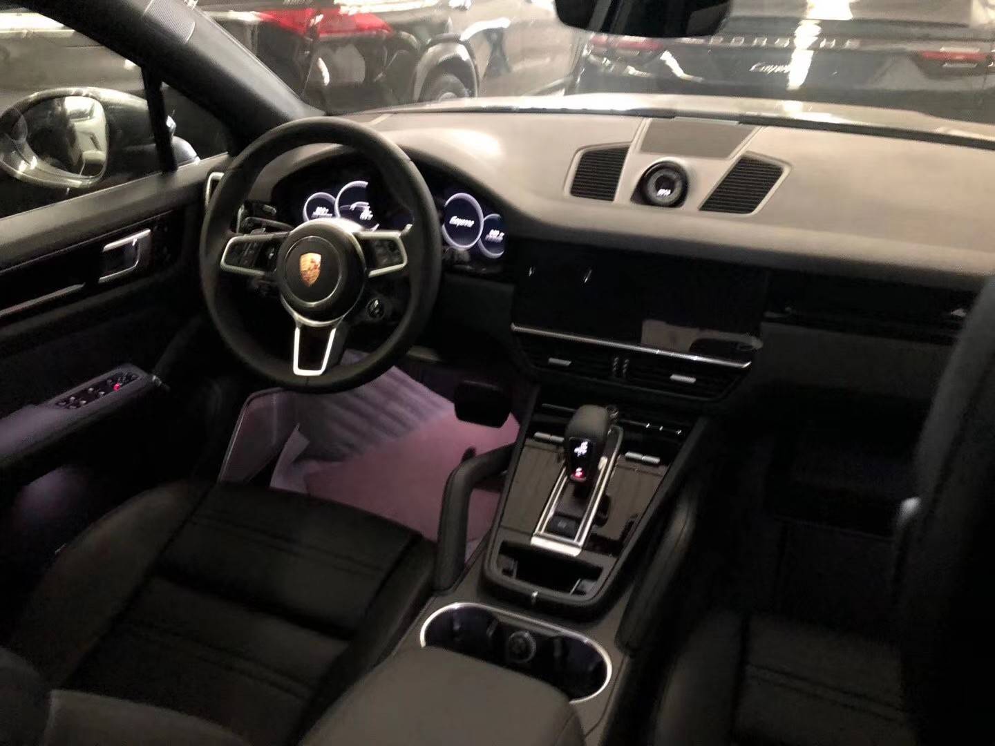 2020款保时捷卡宴 新时代高颜值suv折扣翻倍