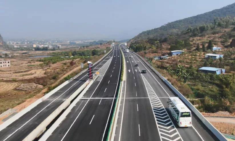 怀阳高速正式开通串联千里文化生态旅游大环线