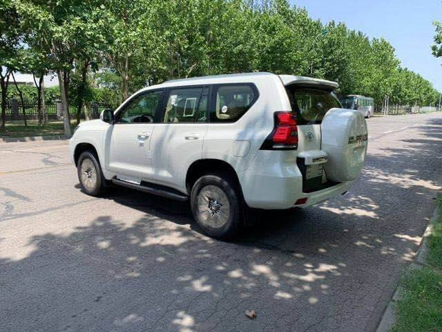 丰田霸道2700中东版现车爆降 普拉多越野