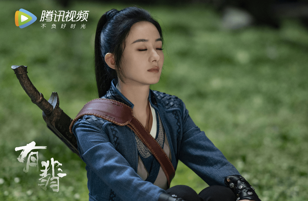 周翡身为破雪刀的传人,她不怕强权,哪怕命运悬在刀尖上也绝不低头