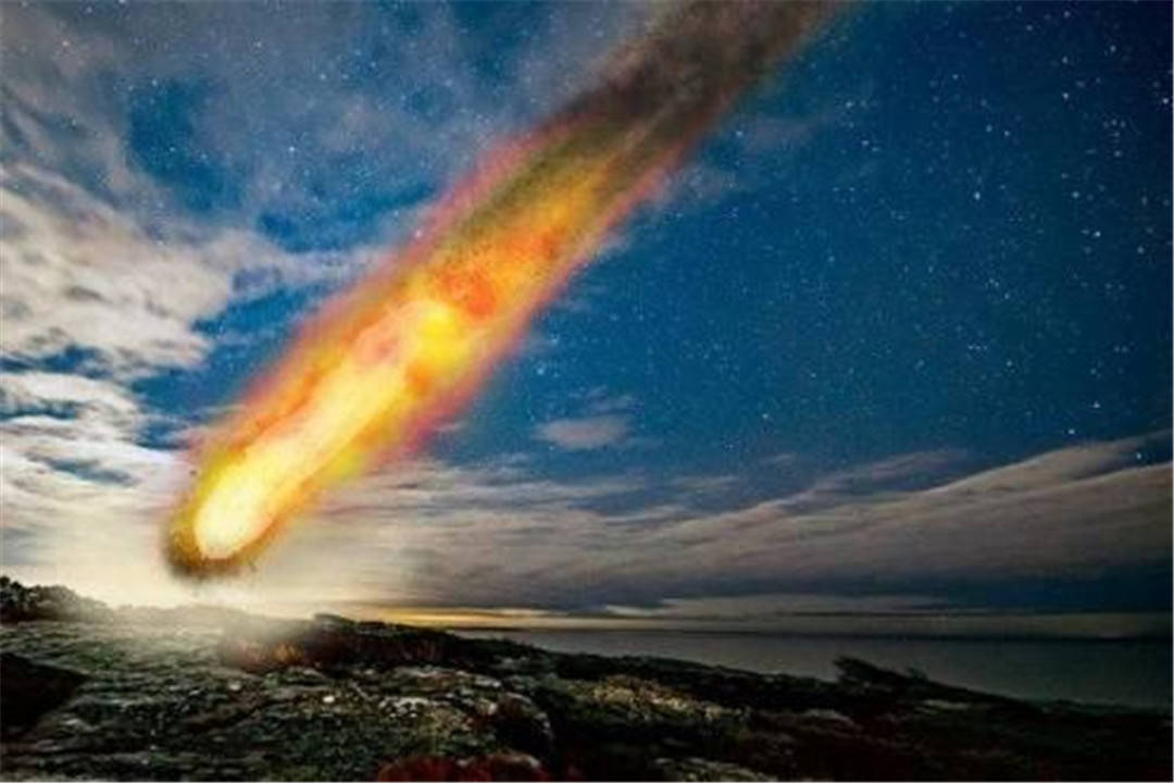 青海陨石重量达10吨陨石猎人伺机而动到底有多值钱