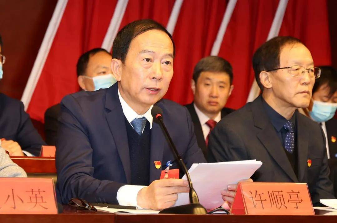 河北工程技术学院第一次代表大会胜利召开