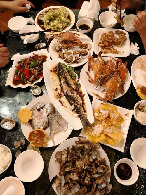原创日照盛产海鲜,日照当地人教你怎么吃海鲜,在哪里吃海鲜