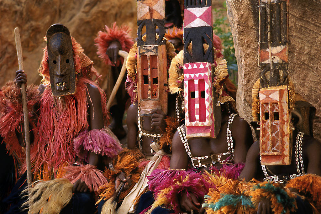世界上最罕见的部落图片