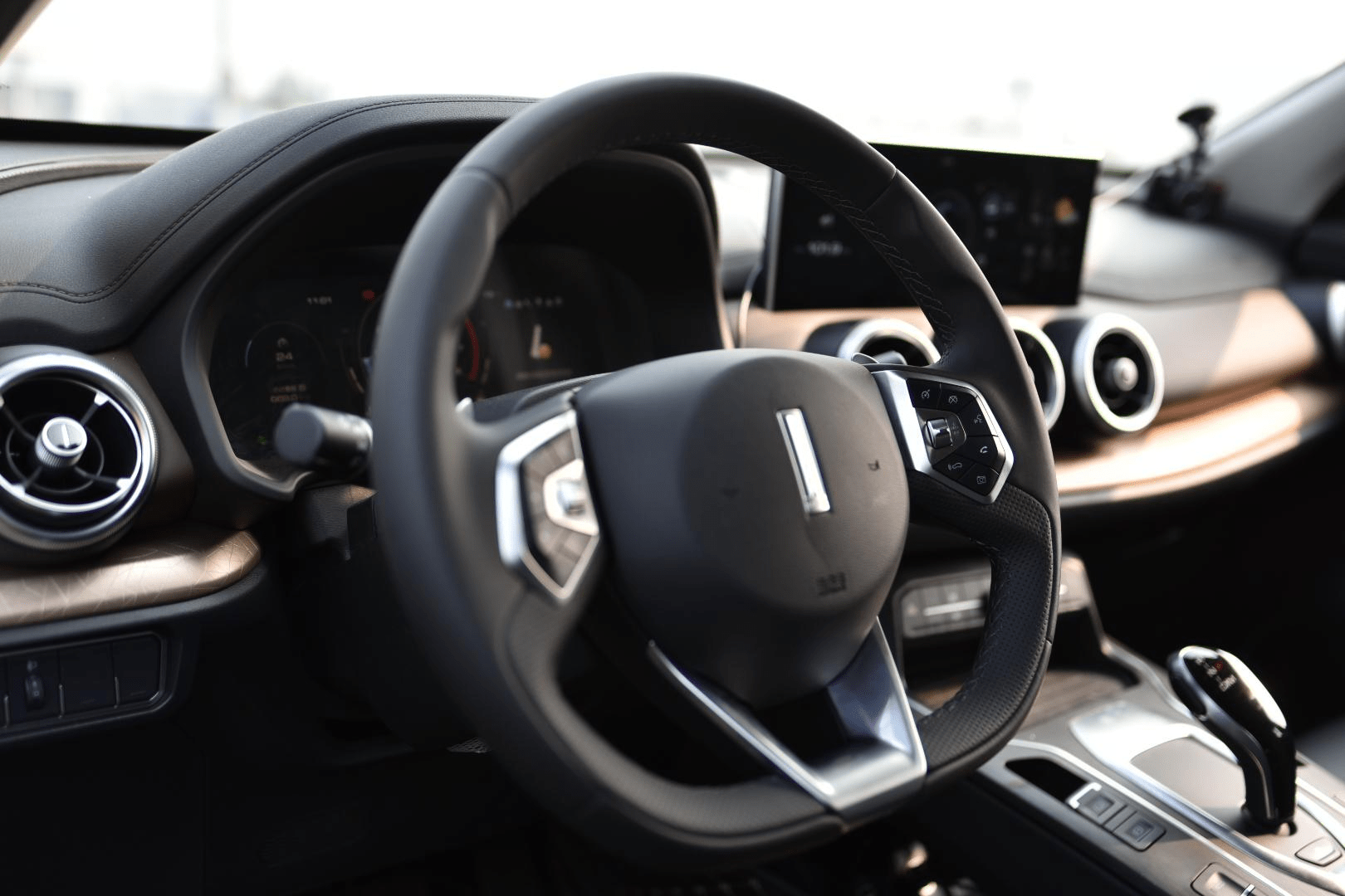 选择2021款长城wey vv5的理由,新手女司机告诉你