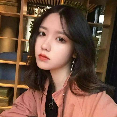 嫂子强压着怒火说:"儿子,你都10岁多了,为什么总是气妈妈呢?