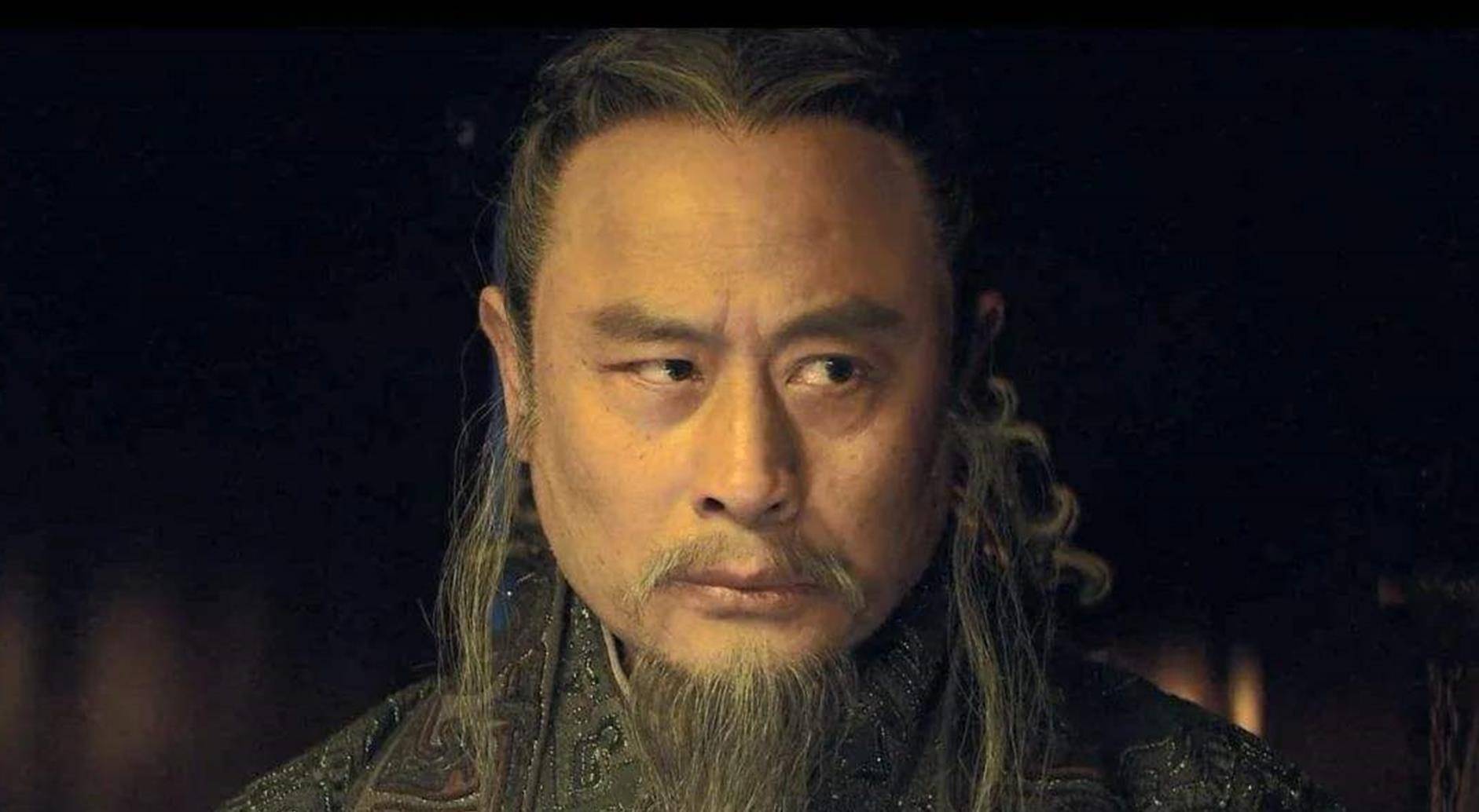 原创李斯这么聪明,为何最终选择了拥立胡亥即位,而不选择扶苏?