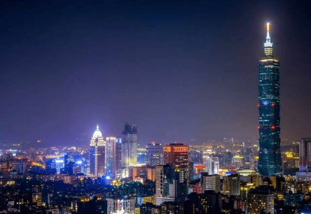 刚从台湾回来：看台湾最发达的城市，与你的家乡比怎样？