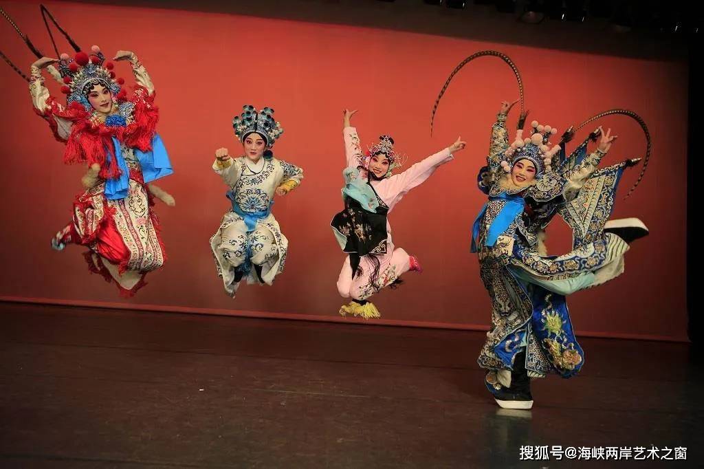 欢乐除煞 国光剧团推出京剧《钟馗嫁妹》为观众除煞祈福