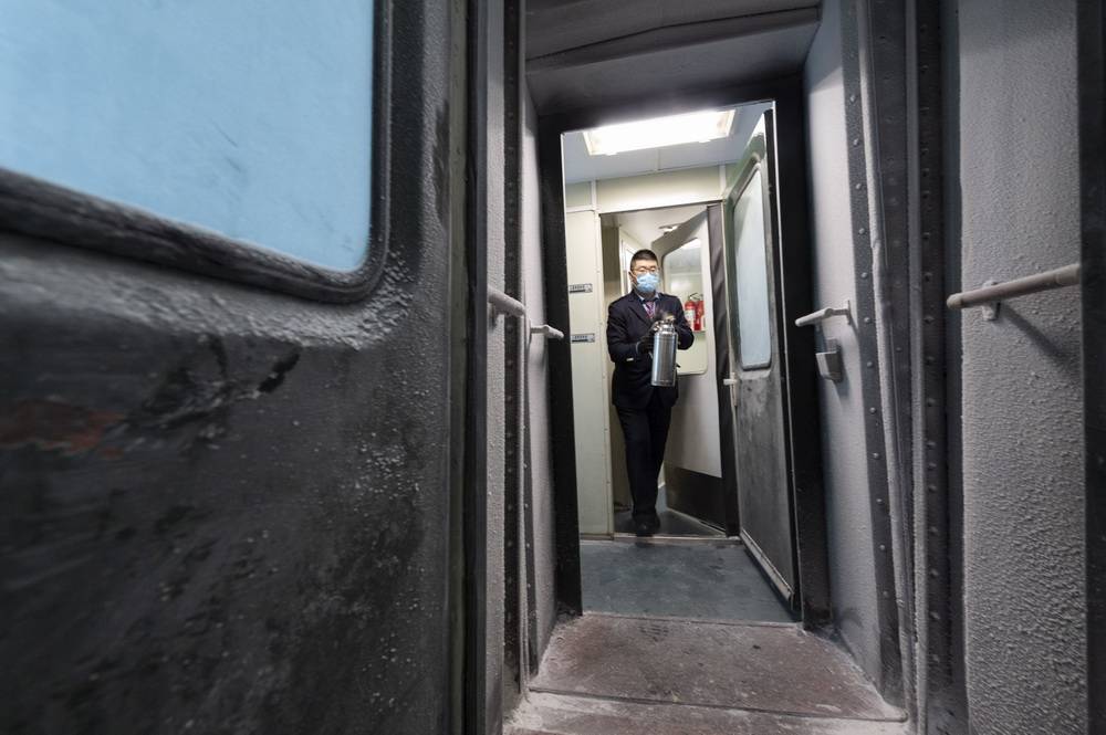 探访开往"北极"的"雪国列车"